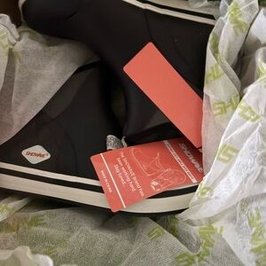 Black boys deck/ rain boot very comfy